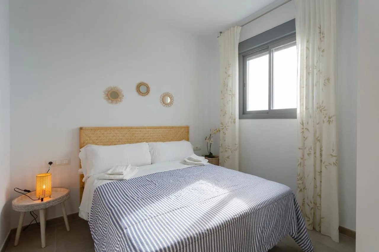 Poseidon Beach Apartment & Parking By Cadiz4Rentals