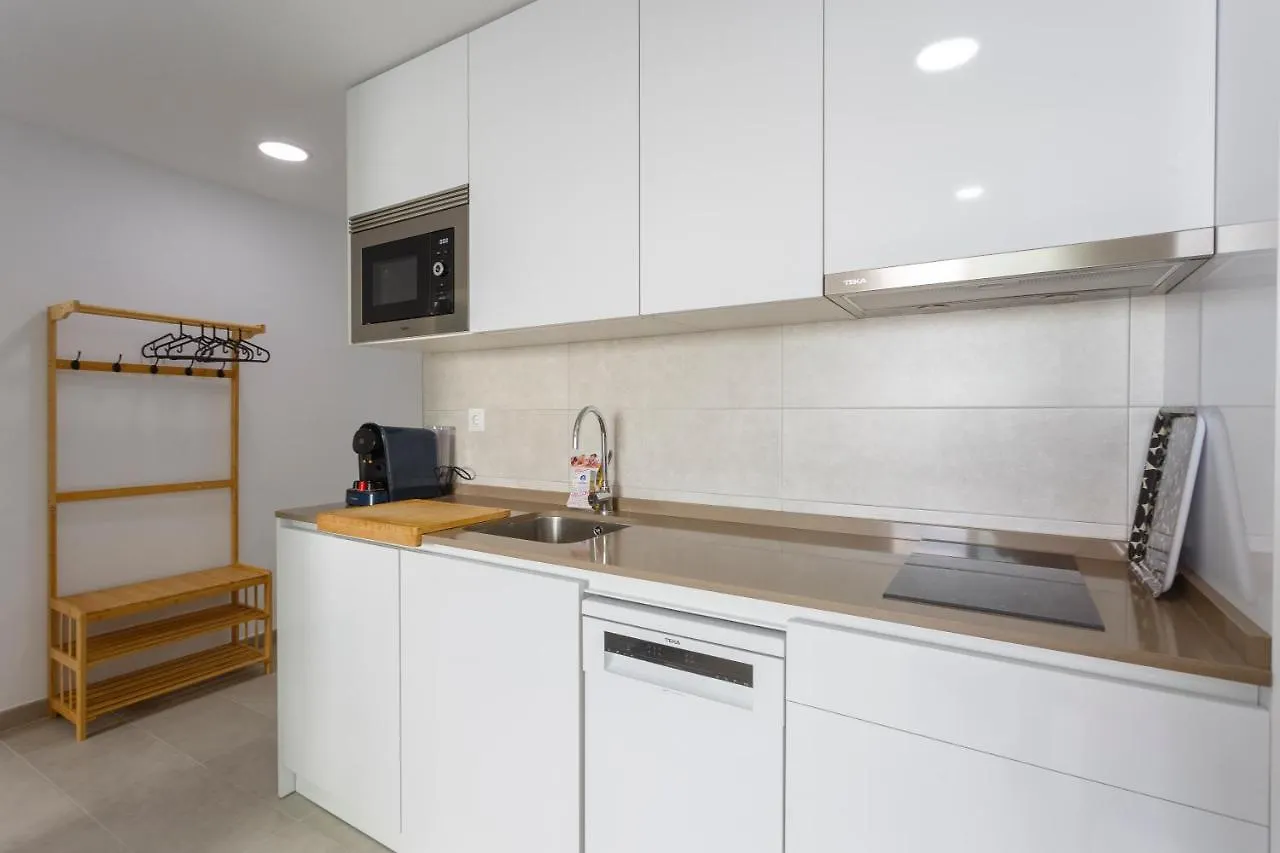 Poseidon Beach Apartment & Parking By Cadiz4Rentals