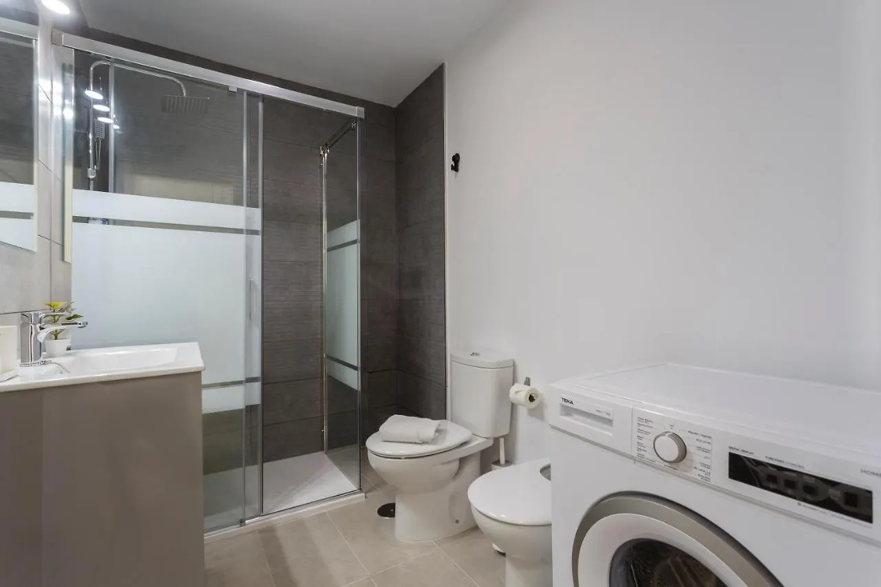 Poseidon Beach Apartment & Parking By Cadiz4Rentals